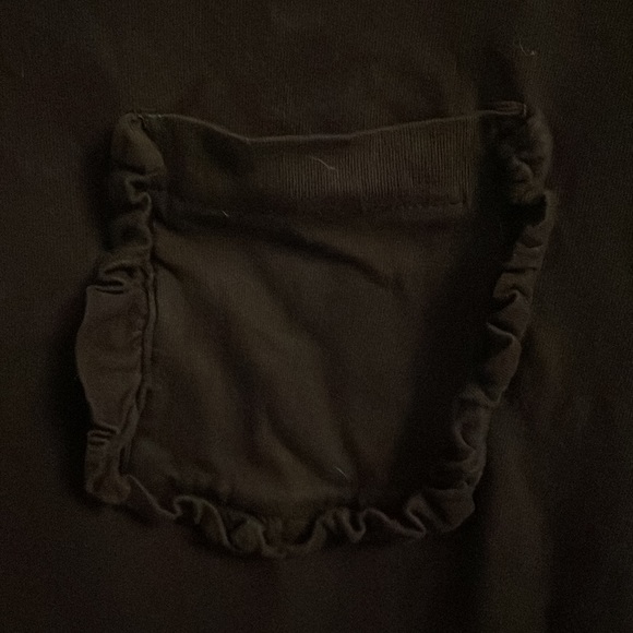 Zara small black boxy tee with pocket - Picture 2 of 4